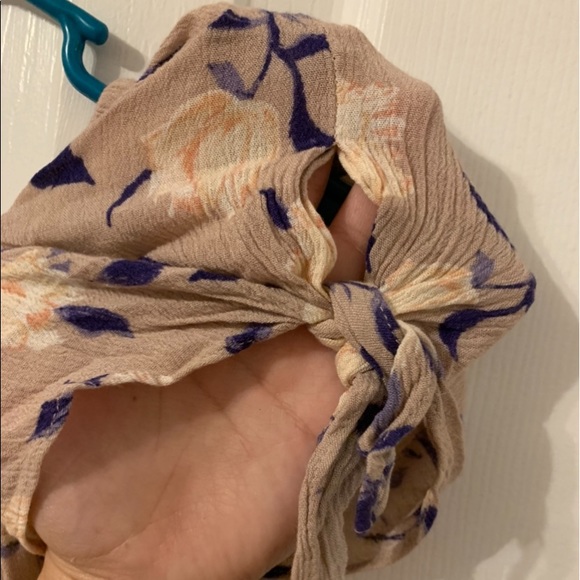 Off the shoulder top - Picture 3 of 3